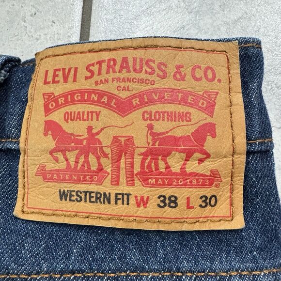 Levis Western Fit Dark Blue Denim Jeans Mens Size 38x28 Straight Leg - Picture 2 of 8